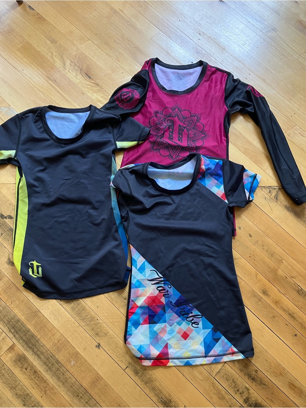 War Tribe women’s rash guards